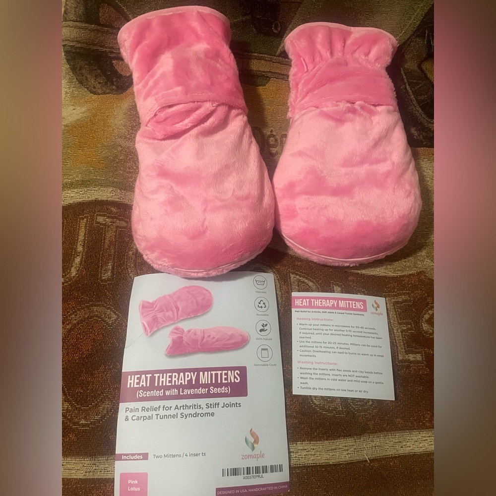 Zomaple Microwavable Heat Therapy Mittens Weighted PINK LOTUS Lavender Scent NEW